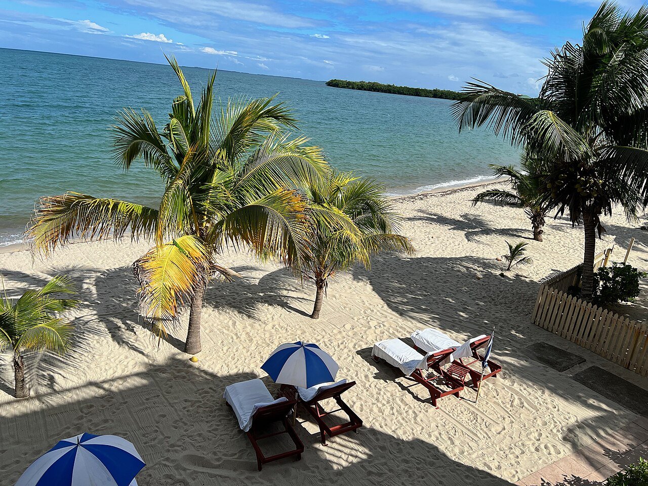 Placencia